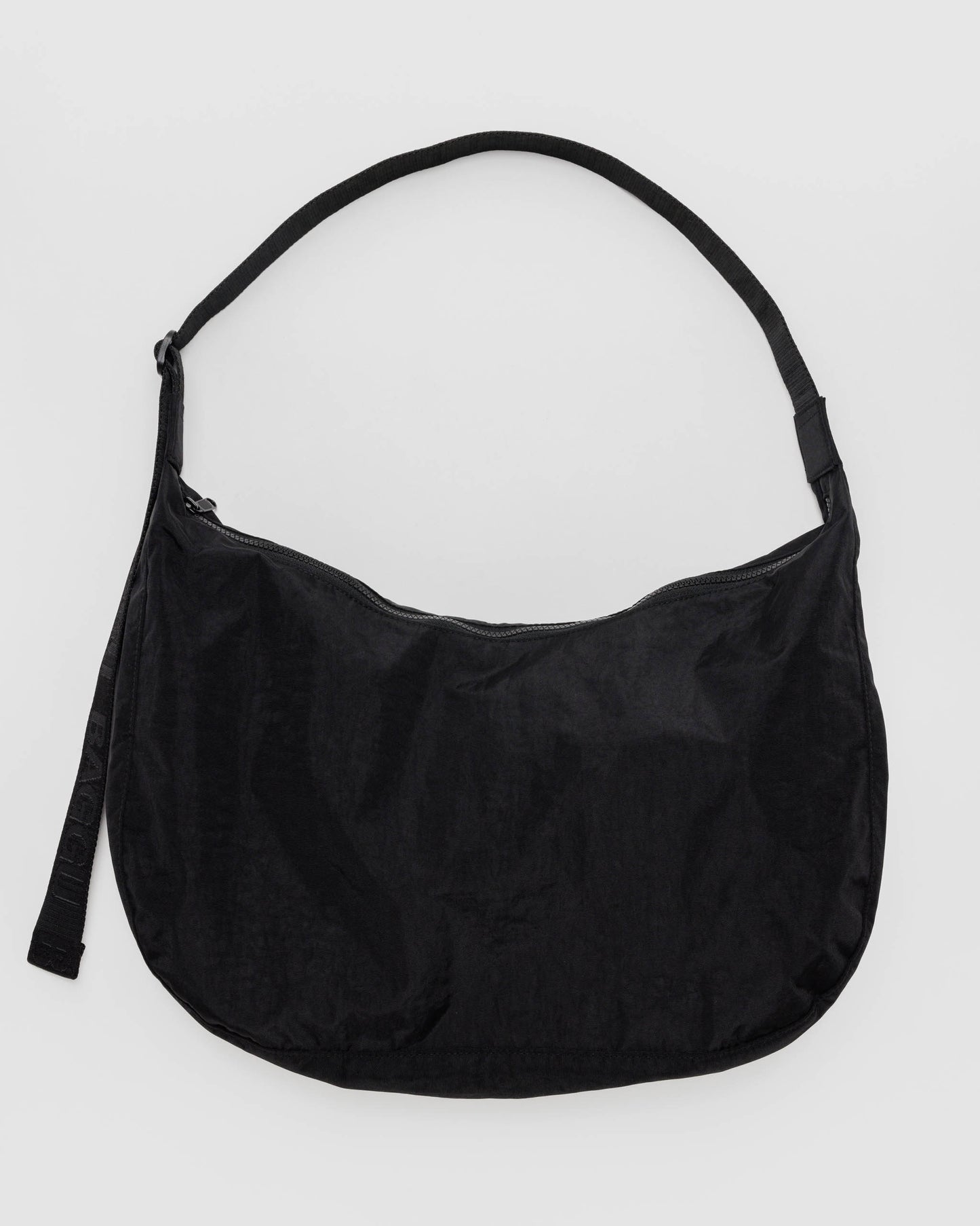 LARGE NYLON CRESCENT BAG - BLACK