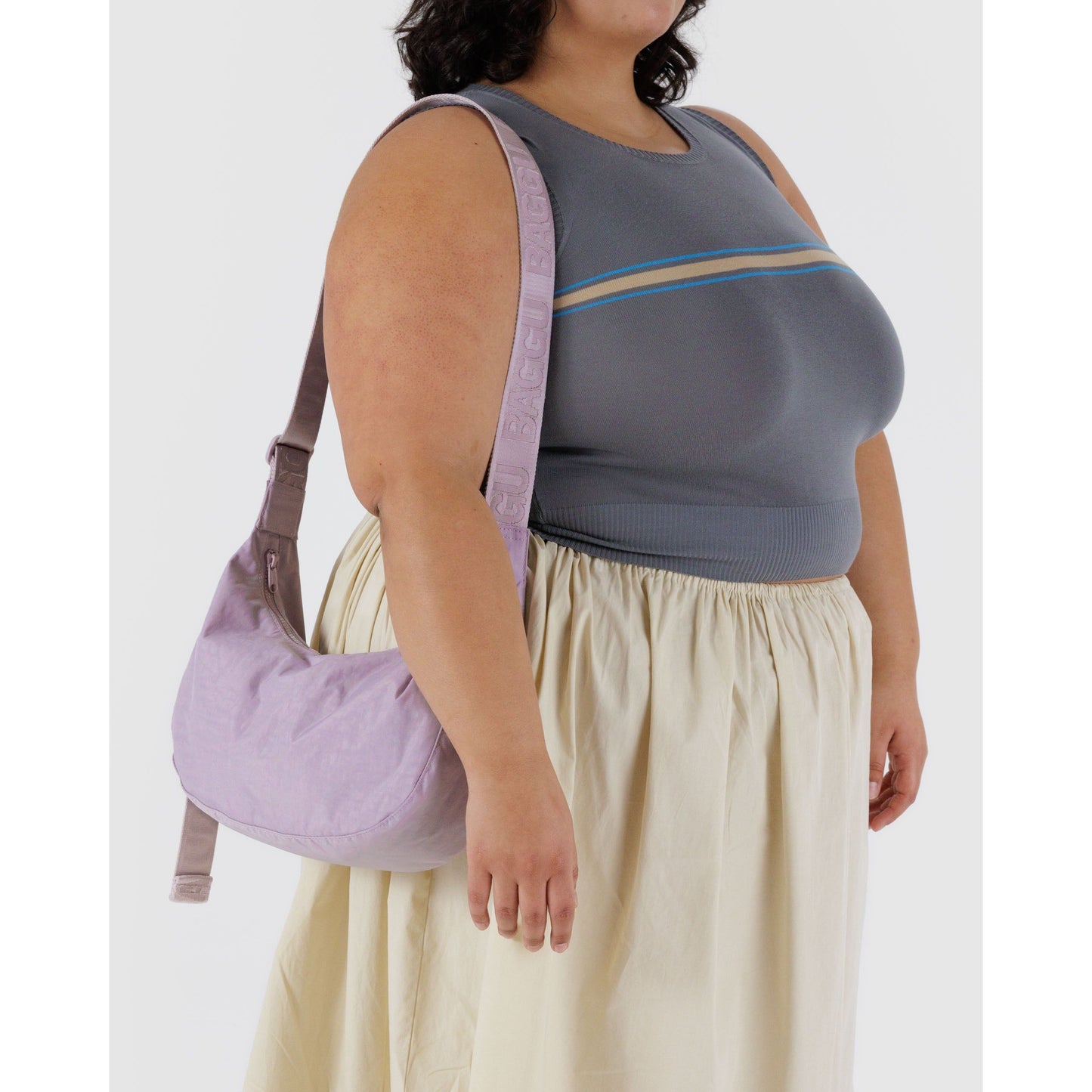 MEDIUM NYLON CRESCENT BAG - DUSTY PINK