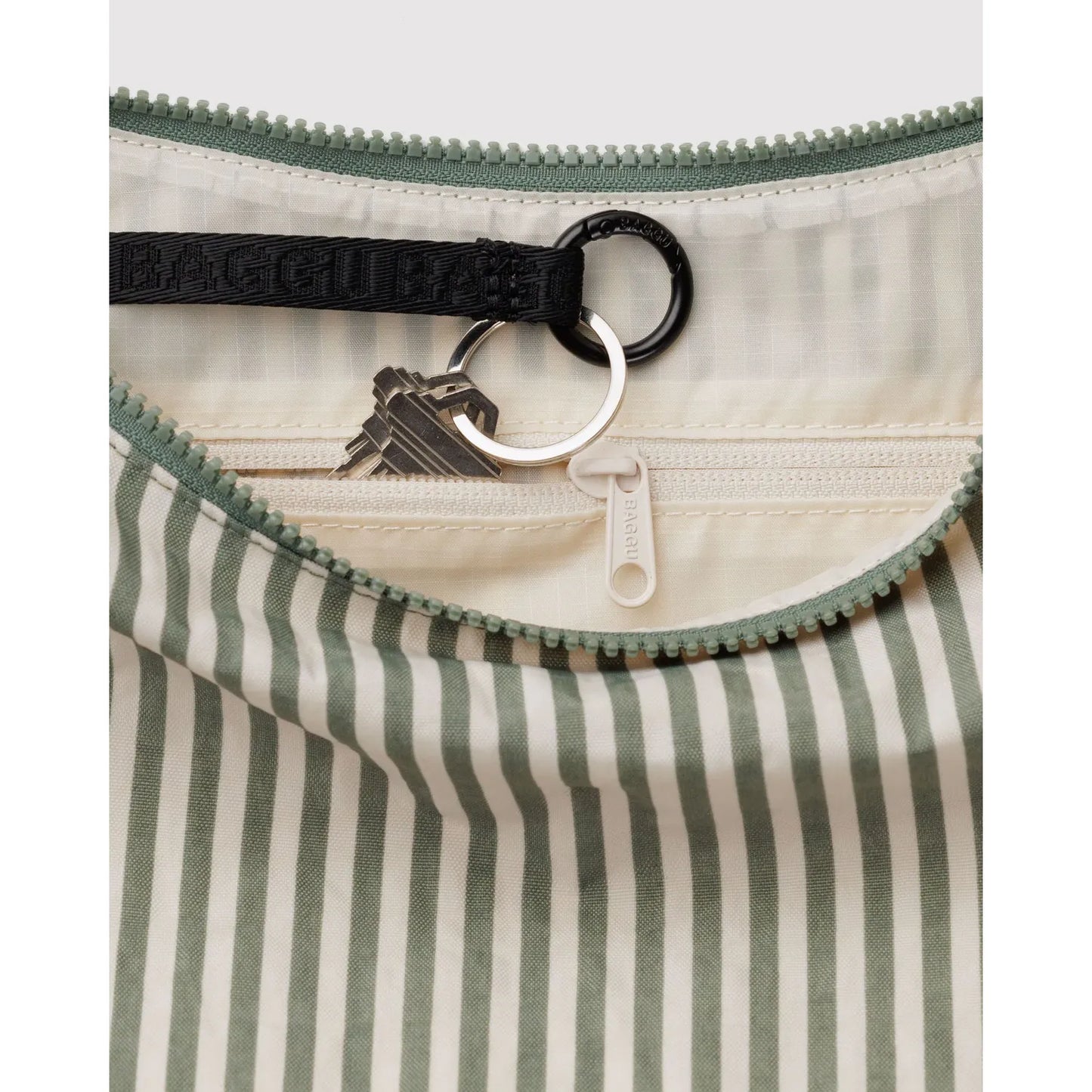 Baggu | Medium Nylon Crescent Bag - Sage Stripe
