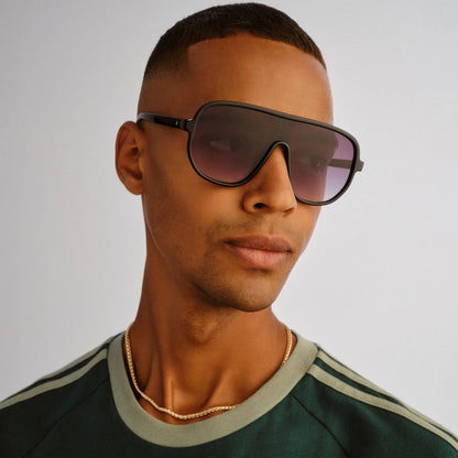 AIRE | 'Hydrus' - Black