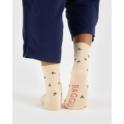 CREW SOCK - CREAM ROSETTE