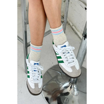 GIRLFRIEND SOCKS - BRIGHT GREY