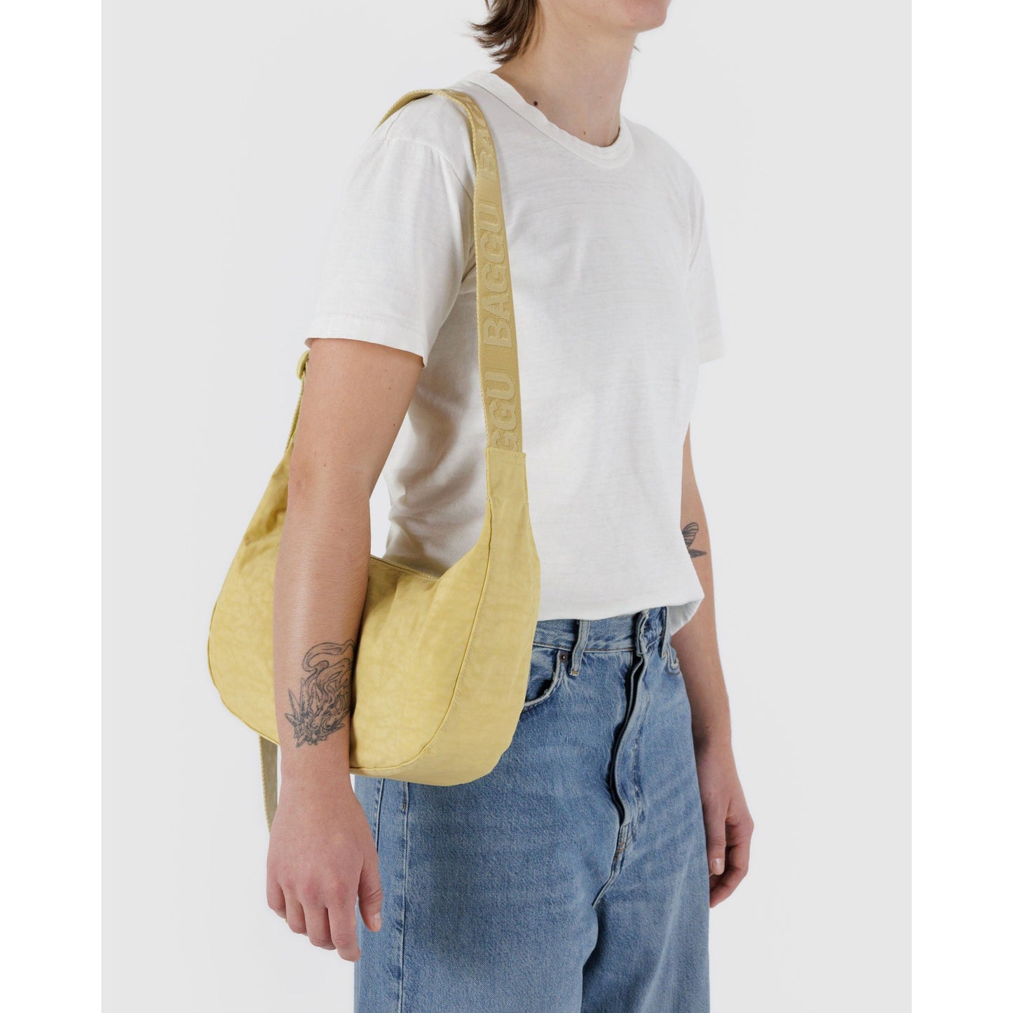 MEDIUM NYLON CRESCENT BAG - BUTTER