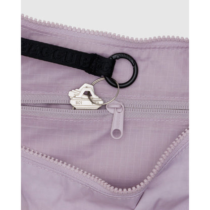 MEDIUM NYLON CRESCENT BAG - DUSTY PINK