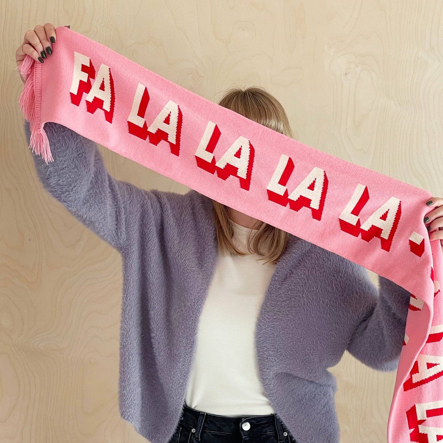 Falalalala - lalalala- Knitted Scarf