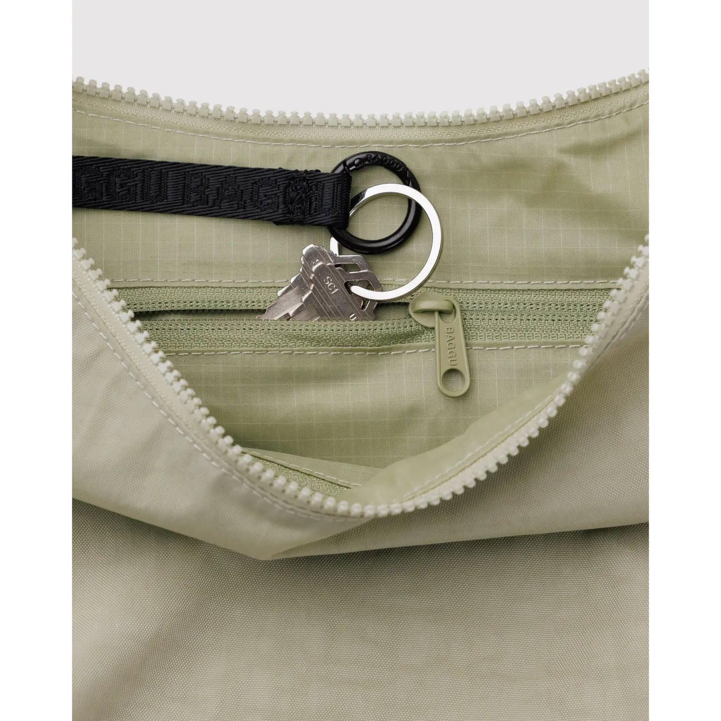 Baggu | Medium Nylon Crescent Bag - Celadon