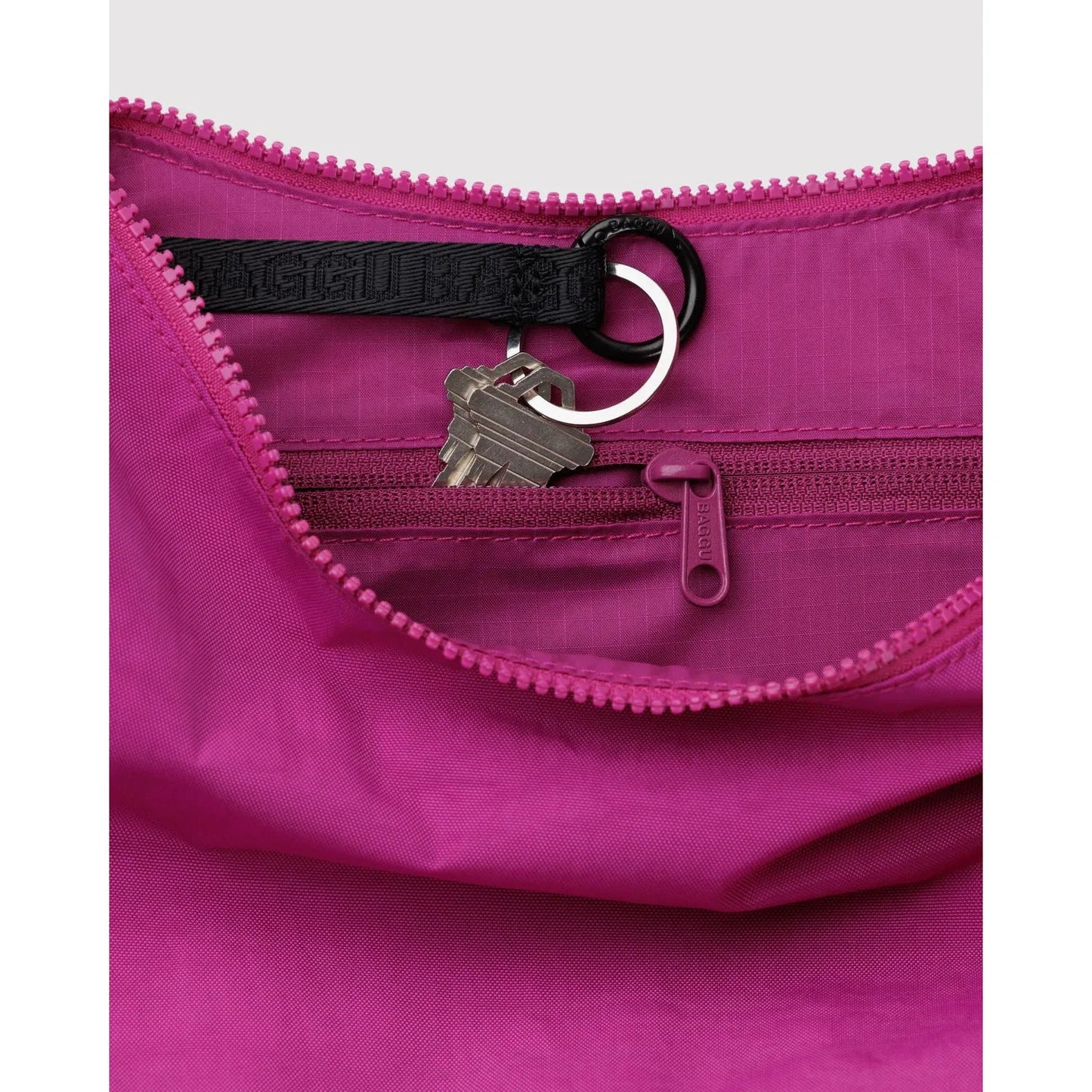 Baggu | Medium Nylon Crescent Bag Deep Fuchsia - The Malo Life